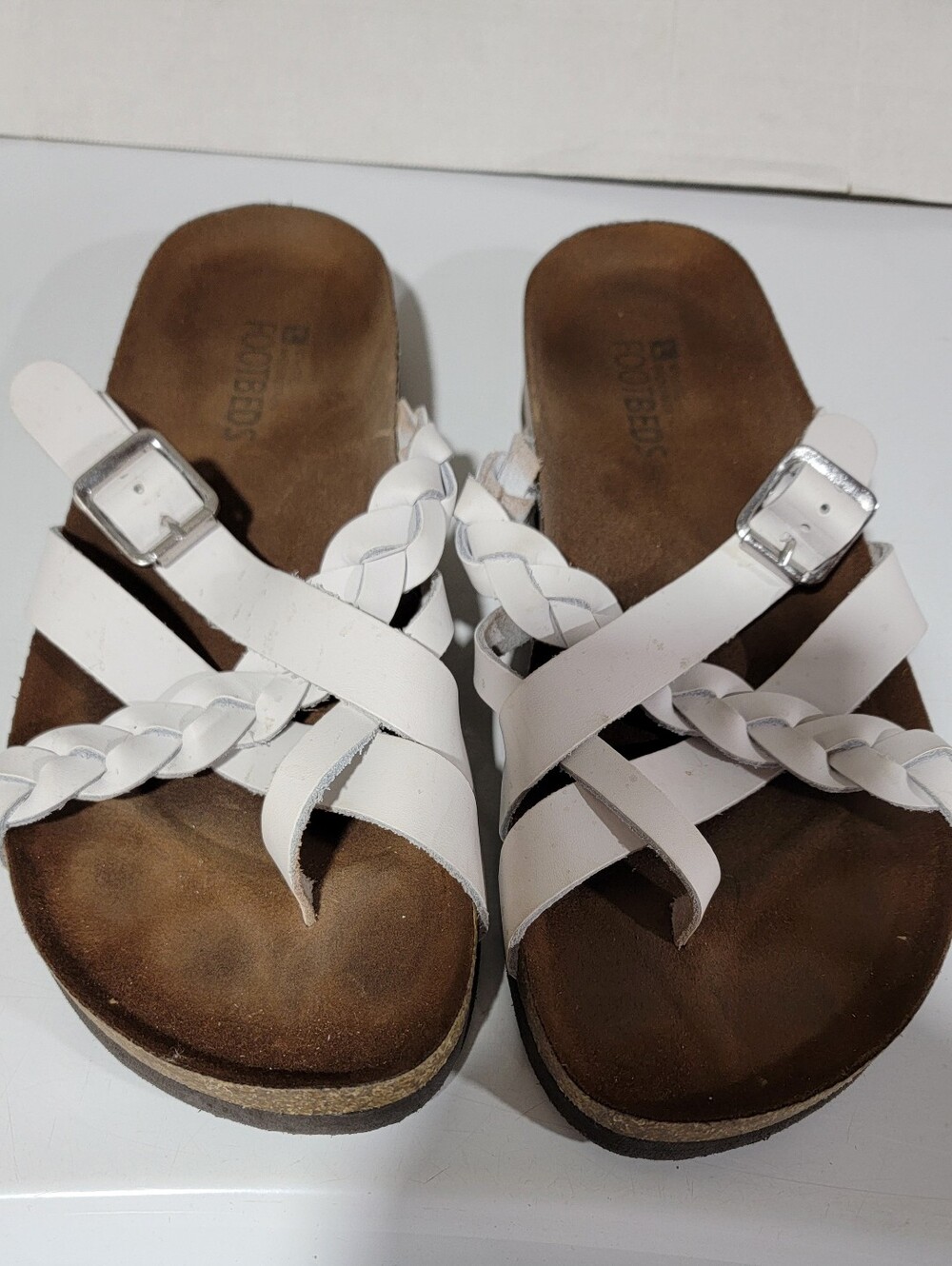 White Mountain Footbeds Sandals-size 10